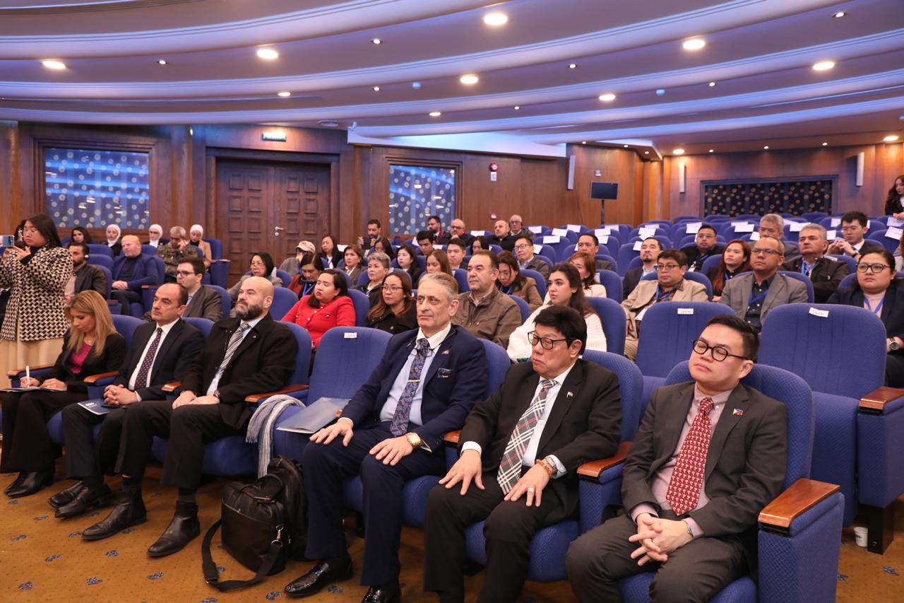 صورة حول : تجارة عمان تستضيف بعثة تجارية فلبينية تجارة عمان تستضيف بعثة تجارية فلبينية