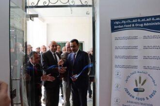 "الغذاء والدواء" تفتتح 3 فروع جديدة لتعزيز الرقابة والتوعية