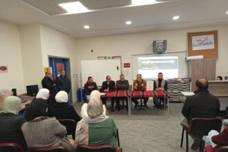 "الكورة" تنظم جلسة تعريفية بجائزة الحسن للشباب في مدارس اللواء
