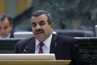 العماوي : مسؤولون حصلوا على اعفاءات وطبق القانون على البسطاء