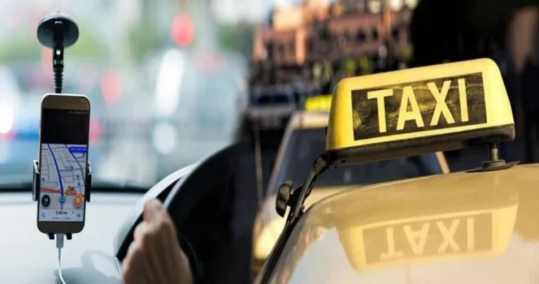 عاجل | هام لأصحاب التطبيقات الذكية توجه لتمديد عمر المركبات إلى 10 سنوات