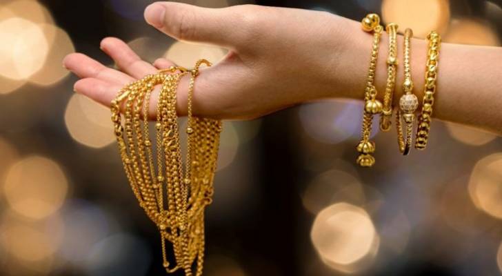 انخفاض أسعار الذهب محلياً اليوم الاثنين