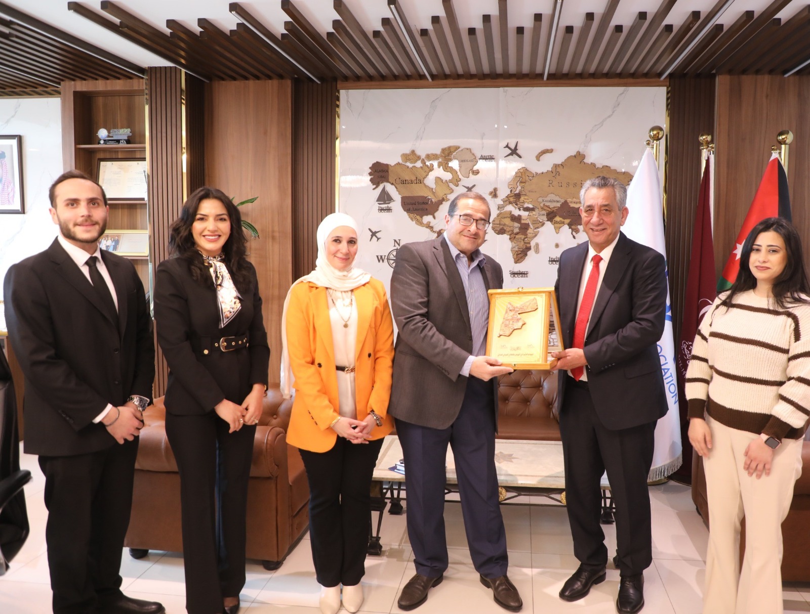 "الفنادق الأردنية" والجمعية الملكية لحماية البيئة البحرية توقعان مذكرة تفاهم لتعزيز السياحة المستدامة