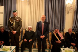 مندوبا عن الملك وولي العهد.. العيسوي يعزي الزبن والجازي والحديد