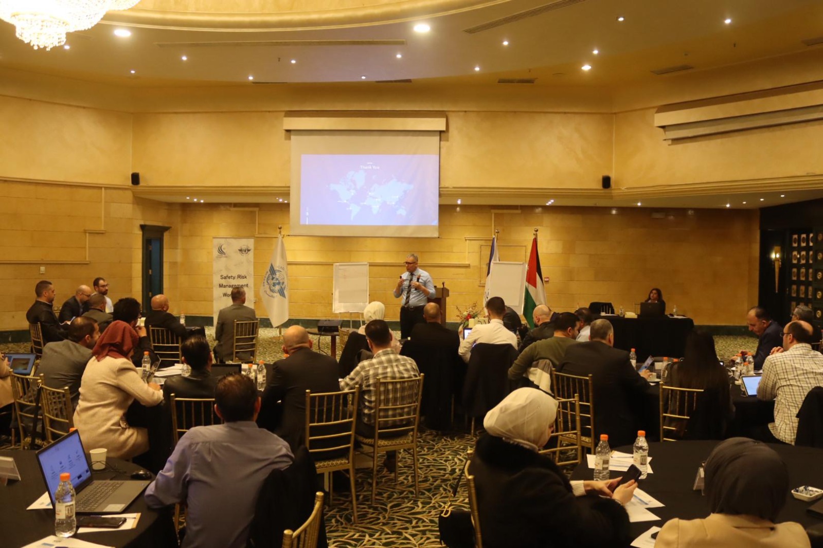 هيئة تنظيم الطيران المدني تعقد ورشة عمل حول إدارة أخطار السلامة