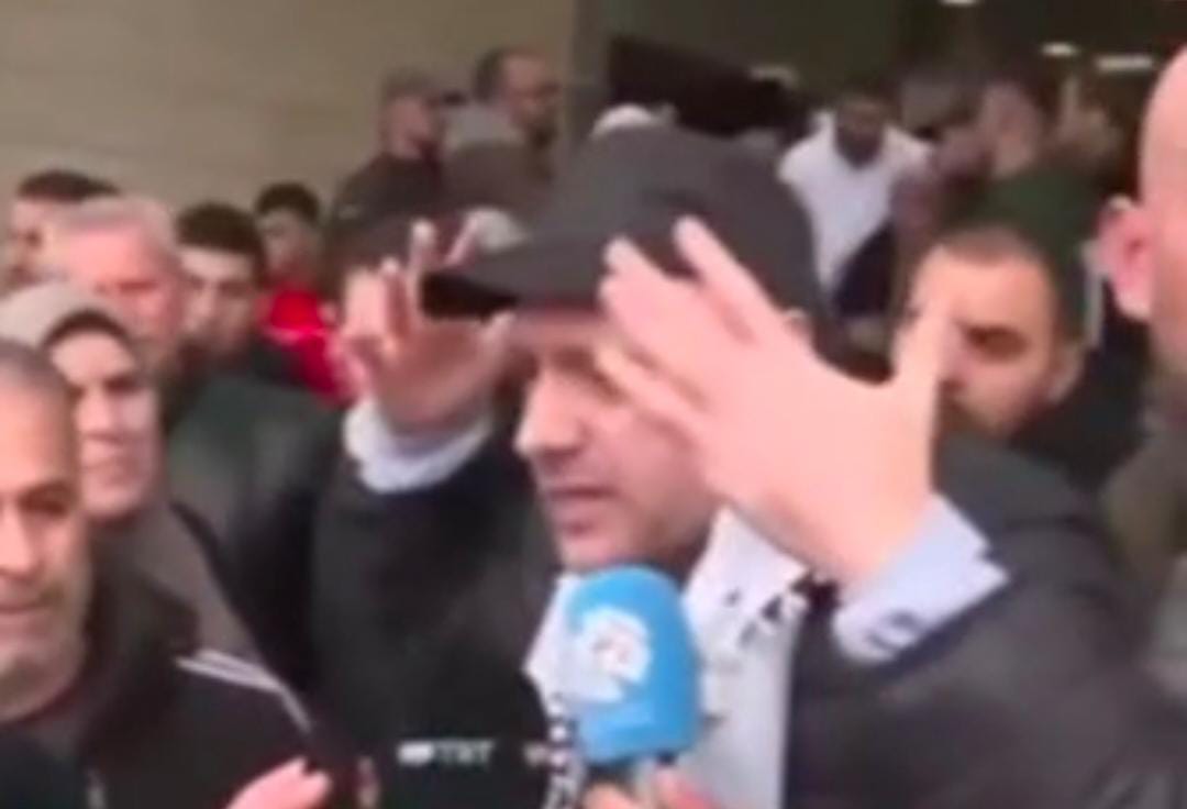 شادي البرغوثي: نعيش خجلاً من ثمن حريتنا الباهظ وسنظل أوفياء للدماء التي سُفكت (فيديو)