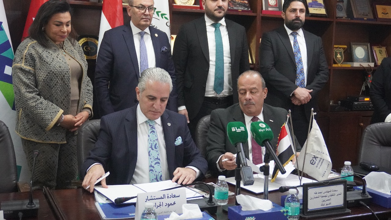 المؤتمر الصحفي للاعلان عن فعاليات المعرض العربي الدولي للاثاث والمفروشات والصناعات الخشبيه