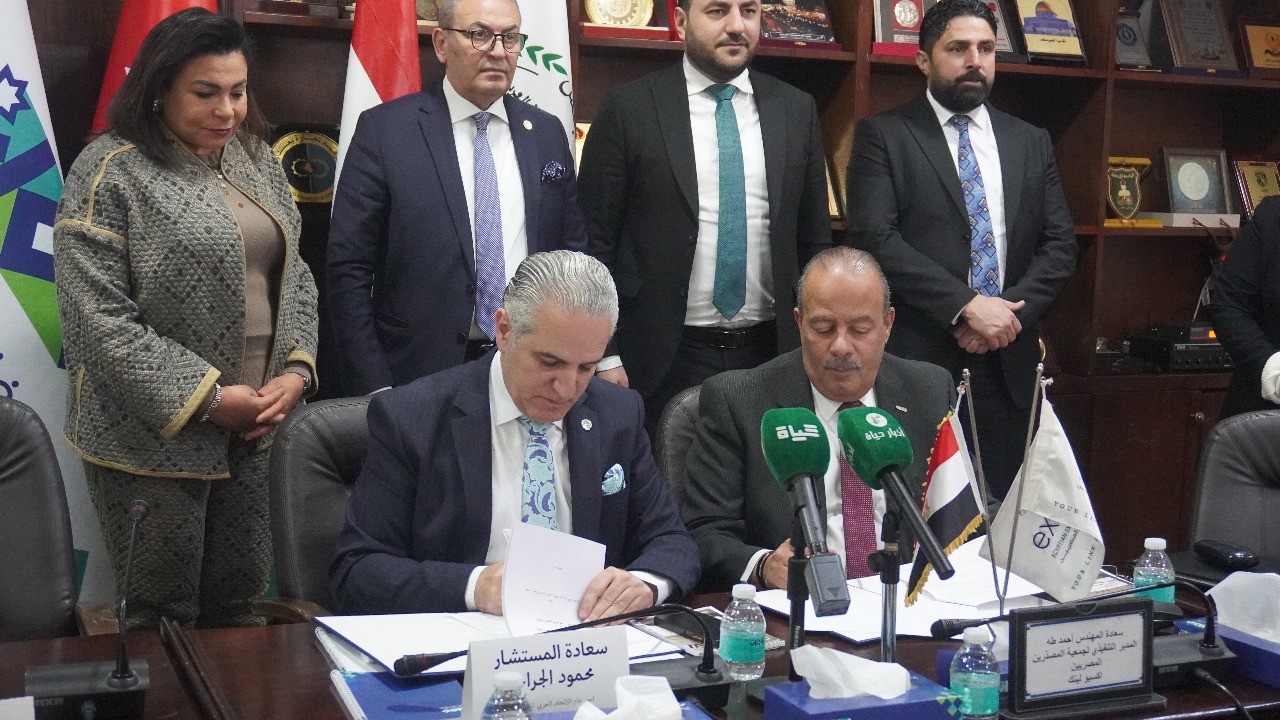المؤتمر الصحفي للاعلان عن فعاليات المعرض العربي الدولي للاثاث والمفروشات والصناعات الخشبيه