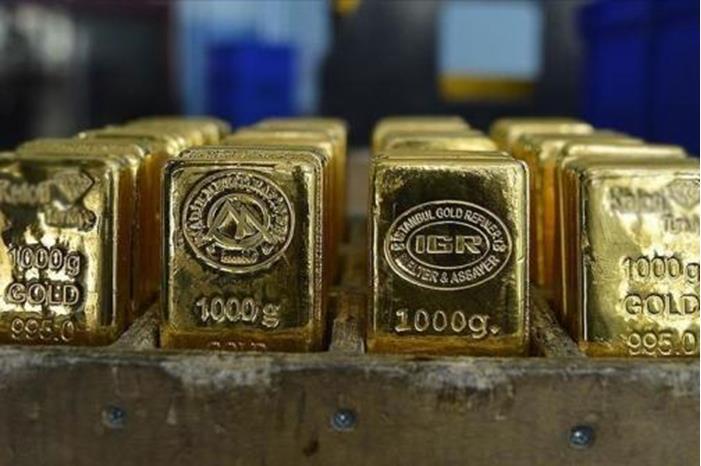 الذهب يواصل مكاسبه للأسبوع الثامن وسط مخاوف من الحروب التجارية