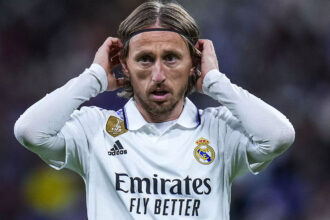 مودريتش يثبت جودته مجددًا وسط التكهنات حول مستقبله في ريال مدريد