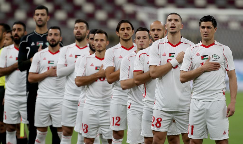المنتخب الفلسطيني لكرة القدم يبدأ تدريباته في عمان