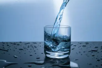 صيام الماء.. بين الفوائد الصحية والتحذيرات الطبية
