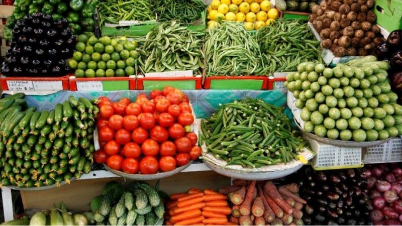 تعرف على أسعار الخضار والفواكه في السوق المركزي اليوم