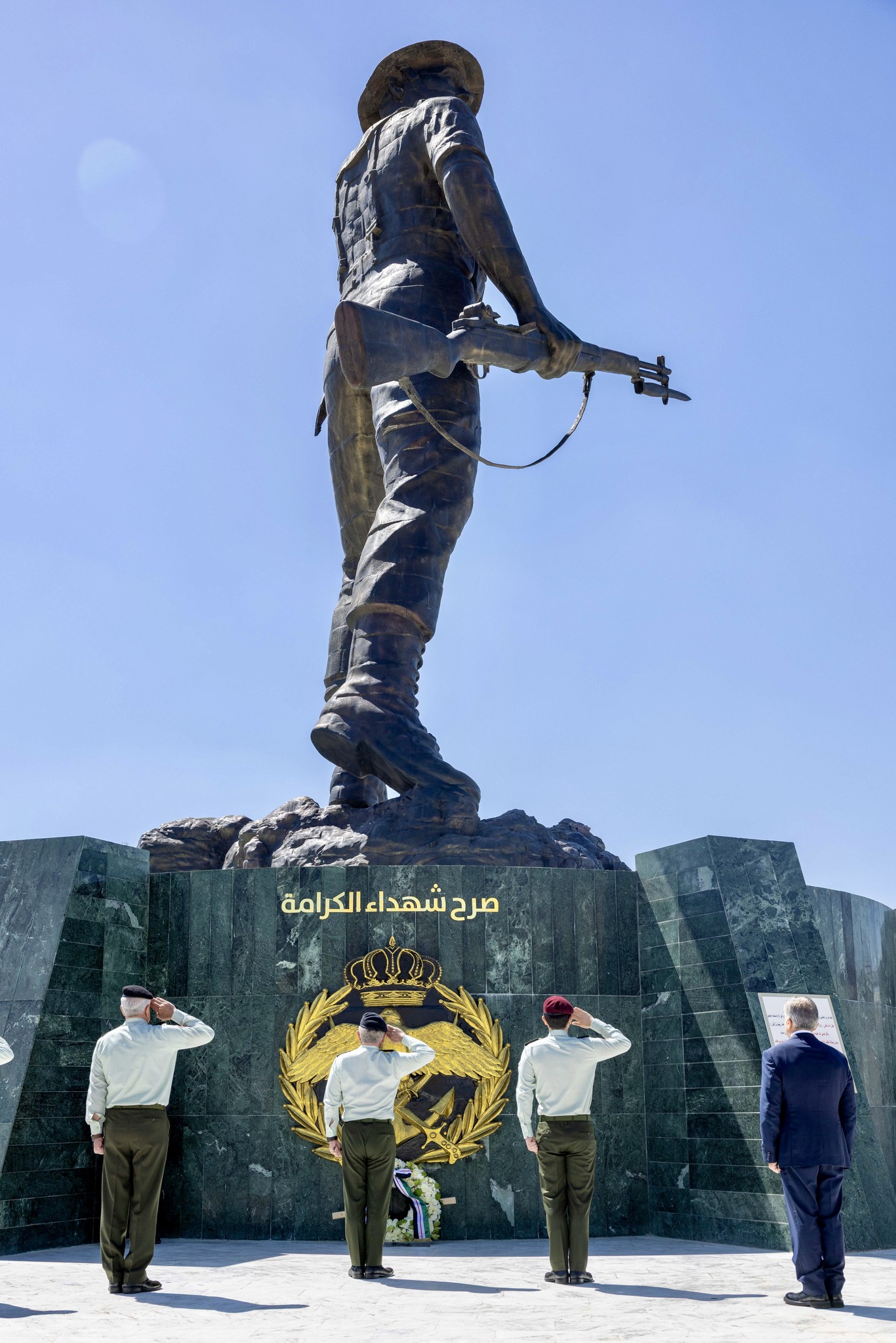 الملك يرعى احتفال القوات المسلحة بموقع الصرح التذكاري لشهداء الكرامة