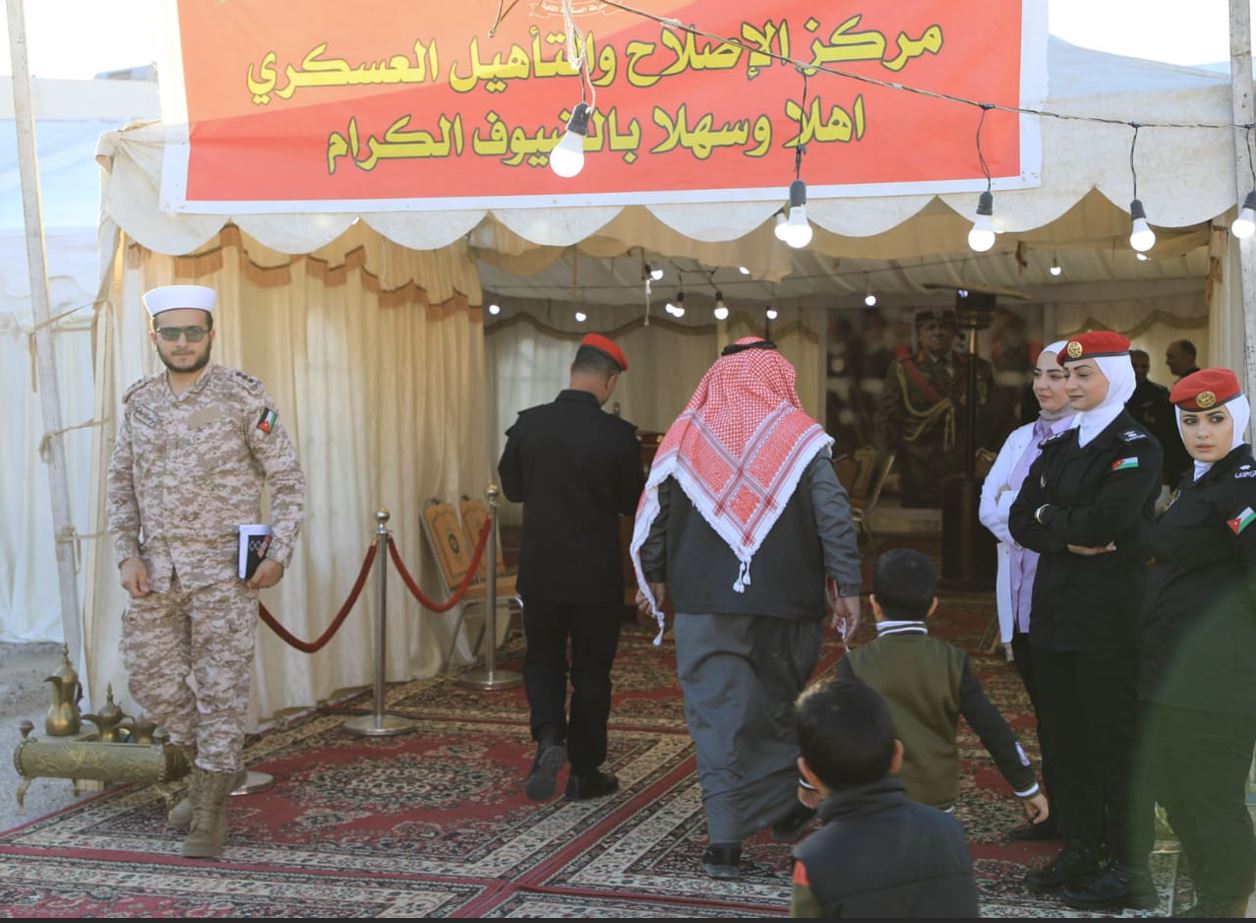 إفطارات رمضانية للنزلاء وذويهم على موائد مركز الاصلاح والتأهيل العسكري