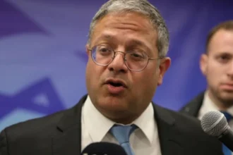 بن غفير يدعو لاستهداف مخازن الغذاء في غزة ويطالب بإعدام أسرى فلسطينيين