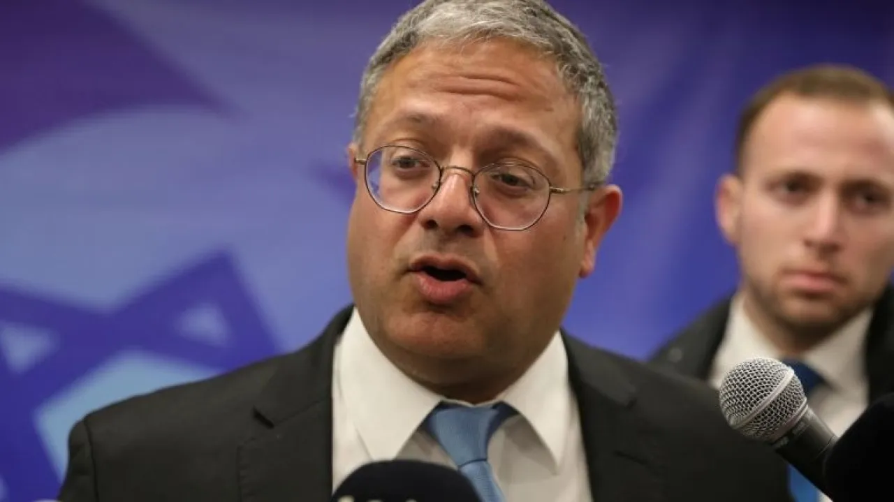بن غفير يدعو لاستهداف مخازن الغذاء في غزة ويطالب بإعدام أسرى فلسطينيين