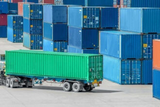 71827 حاوية بضائع ترد ميناء حاويات العقبة