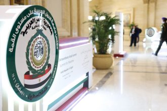 المبعوث الأميركي يعتبر الخطة العربية بشأن غزة "خطوة حسن نية أولى"