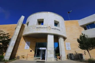 وزارة الشباب تتسلم استقالات أعضاء إدارة الفيصلي