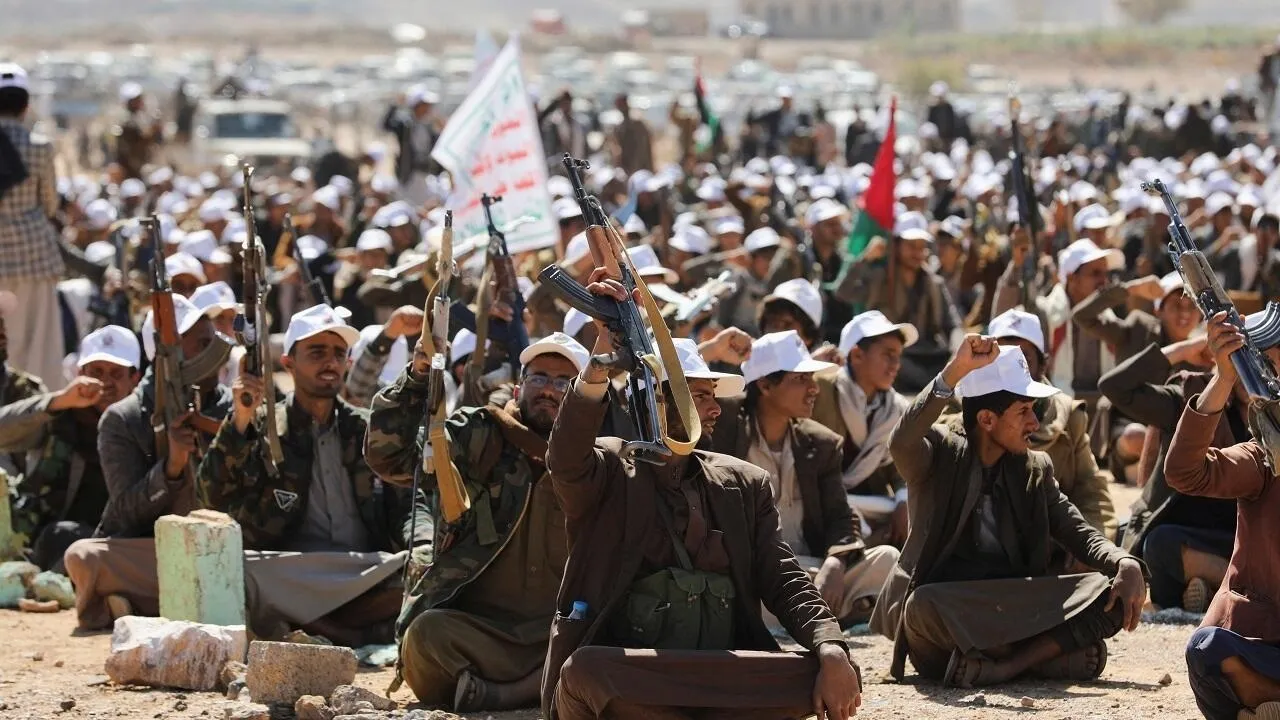 الحوثيين : قواتنا نفذت عملية استهدفت حاملة الطائرات ترومان