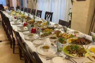 استفزاز جديد...السفارة الإسرائيلية تثير غضب المصريين بمنشور عن إفطار رمضان
