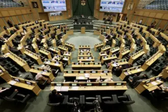 جلسة تشريعية ورقابية للنواب والاستماع لرد الحكومة على 25 سؤالاً