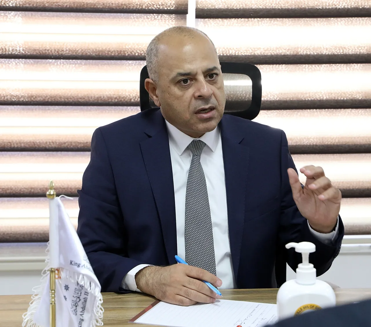 الحكومة تشرح تطبيق (العمل المرن)