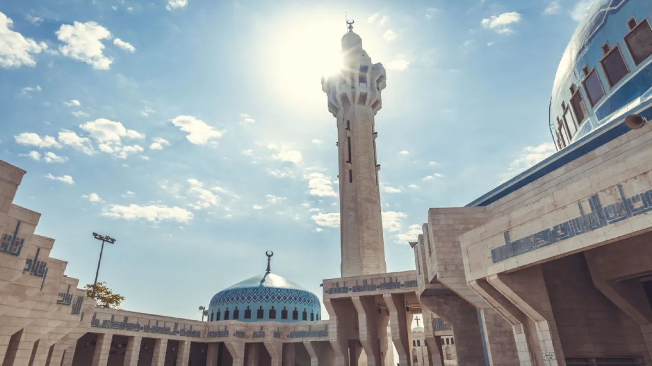 الأمير عاصم يرعى اختتام المجالس العلمية الهاشمية