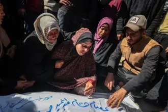 ارتفاع حصيلة شهداء قطاع غزة منذ استئناف العدوان الإسرائيلي إلى 1001 شهيد