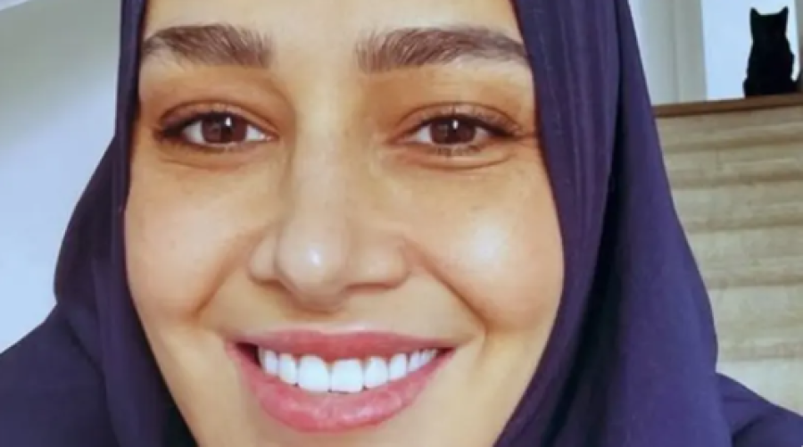 حلا شيحة تُفاجئ جمهورها بالعودة للحجاب
