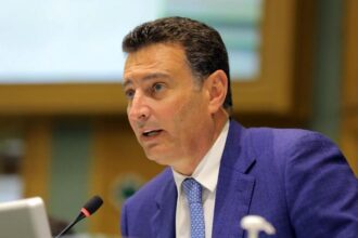 الصفدي يهنىء باليوم العالمي للمرأة