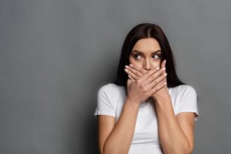 كيف تتخلص من "الحازوقة" أثناء الصيام دون شرب الماء؟