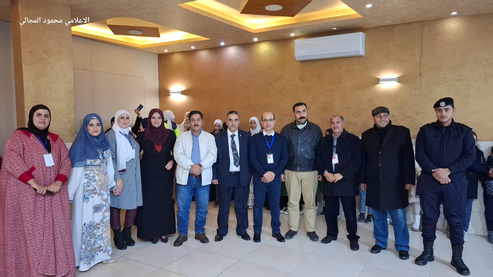 مبادرة فريق قيادتنا هاشمية وهويتنا أردنية تقيم افطار للأيتام في محافظة الكرك