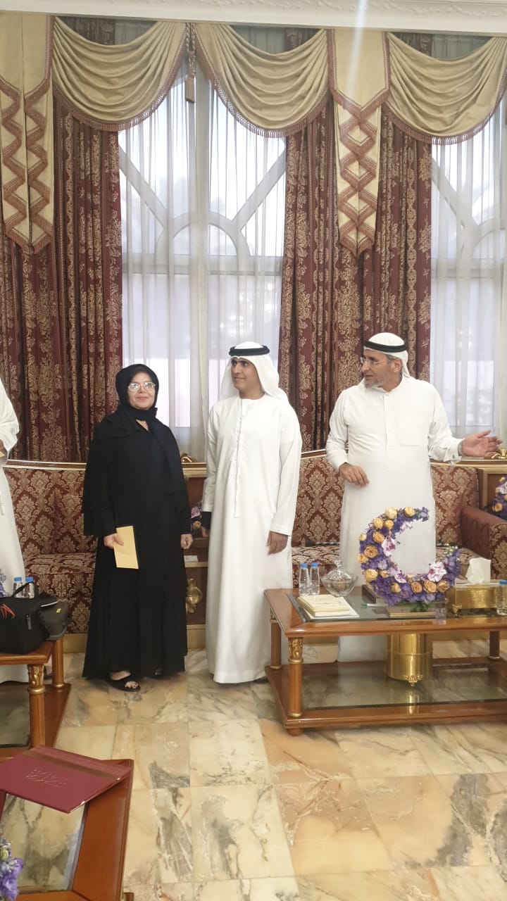 الشيخ القاسمي يستقبل رئيس وأعضاء مركز الإمارات الدولي لتأهيل وتدريب أصحاب الهمم في عجمان