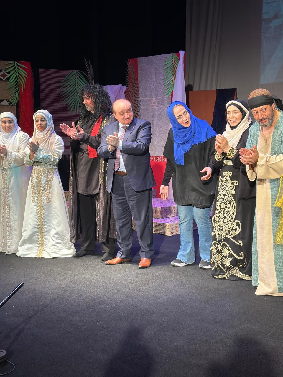 برعاية د عوجان عرض مسرحية محمد روح الحياة.. (صور وفيديو )