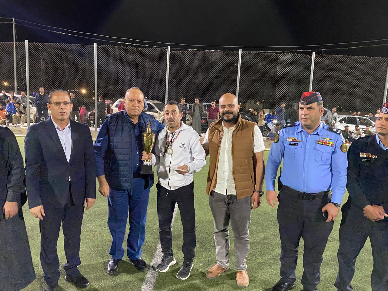 القنصل البجالي يتوج فريق شباب العالية ببطولة القائد الرمضانية لنادي شباب مليح
