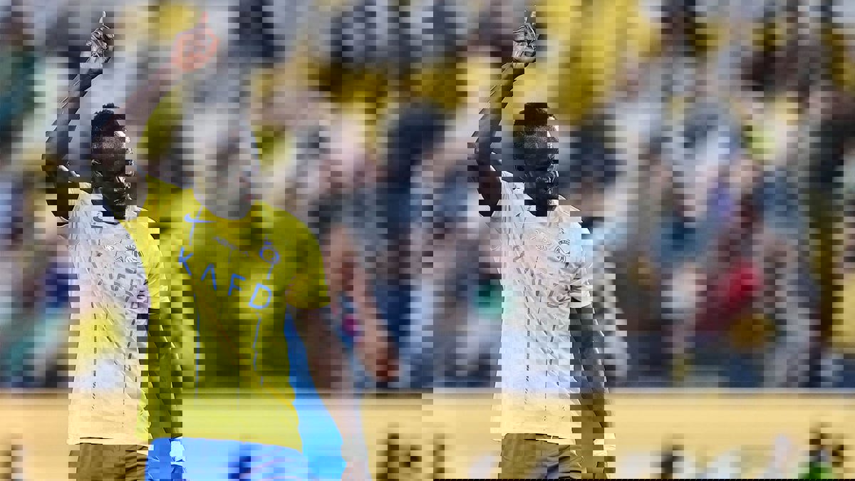 تصرف مثير من ساديو ماني قبل مواجهة الهلال