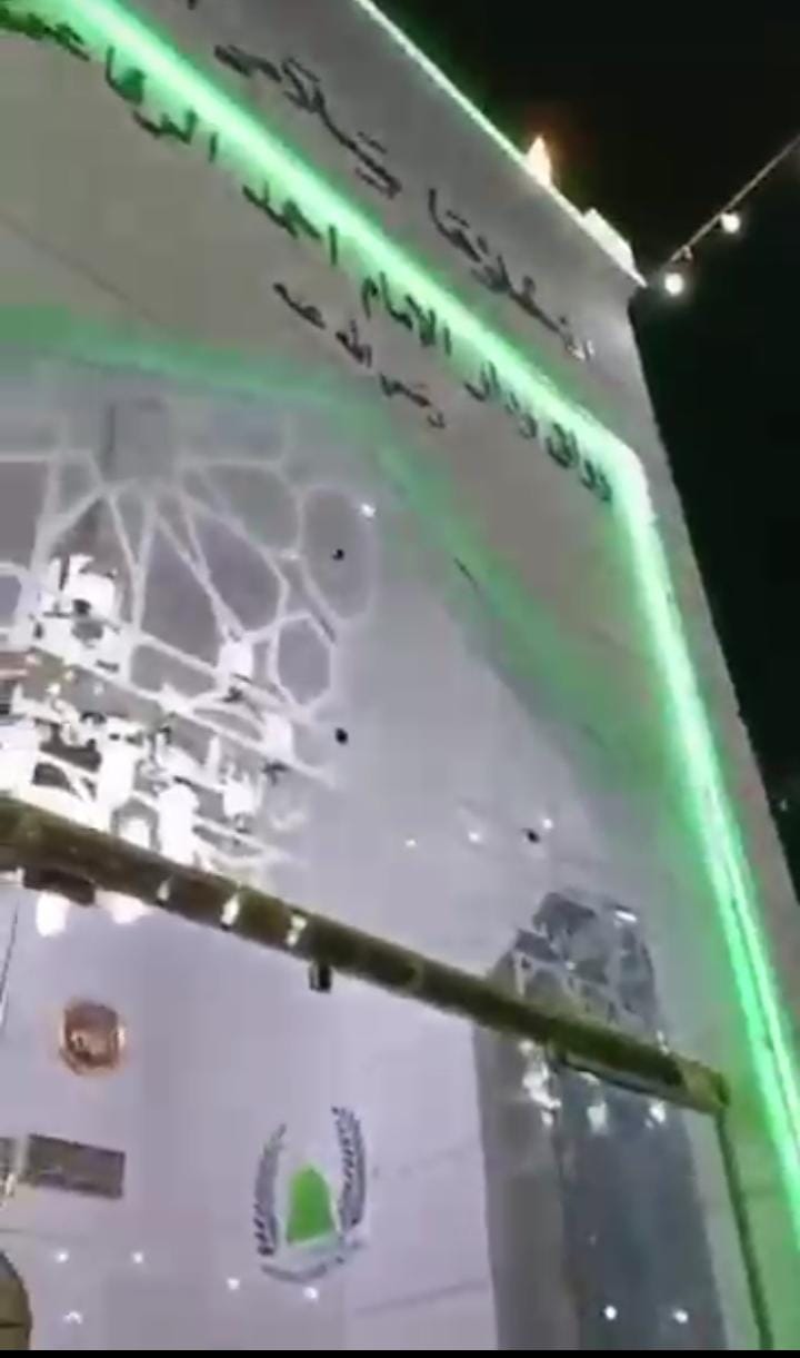 عاجل | ما حقيقة اقتحام ملثمين لمسجد في منطقة البنيات والاعتداء على المصلين ذكورا ونساء.. فيديو