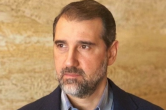 ابن خال الأسد ينتقد الوضع السوري ويعلن عن خطواته المستقبلية