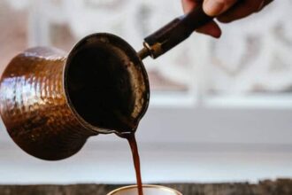 ارتفاع أسعار القهوة عالمياً ..تأثيرات الجفاف وتغيرات الإنتاج العالمية
