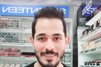 ابحث مع الشرطة