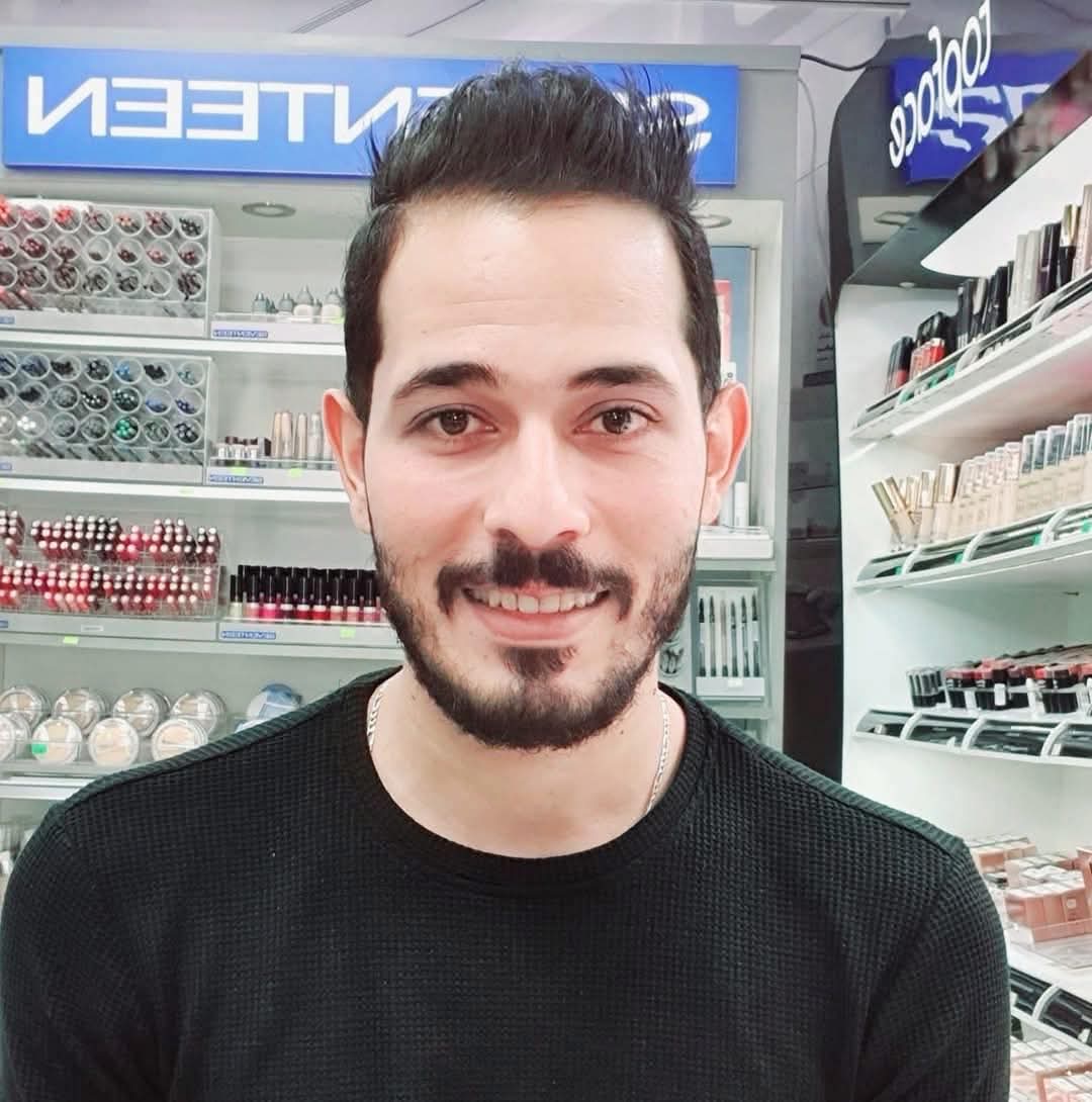 ابحث مع الشرطة