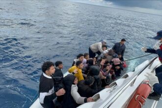 تركيا: إنقاذ 25 مهاجرا غير شرعي قبالة سواحل أنطاليا
