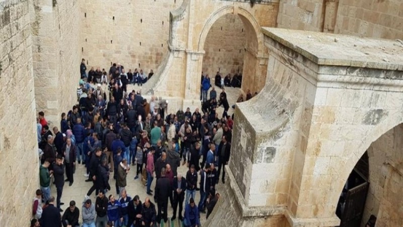 مستوطنون يقتحمون المسجد الأقصى ومقبرة باب الرحمة