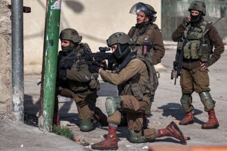 استشهاد شاب فلسطيني متأثرا بجروح أصيب بها قبل شهرين