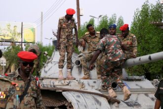 الجيش السوداني يهرب من تحمّل مسؤولية جرائمه الموصوفة إلى لاهاي
