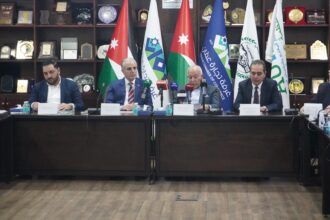 المؤتمر الصحفي للاعلان عن فعاليات المعرض العربي الدولي للصناعات البلاستيكية والبتروكيماوية والتغليف والورق