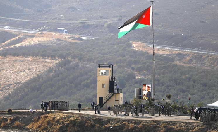 "معاريف" تزعم: 4 الاف متسلل من الاردن لفلسطين منذ بداية 2024