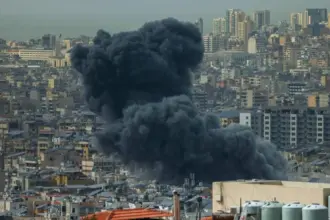 القناة 14 الإسرائيلية: المستهدف ببيروت كان يخطط لعملية ضد طائرة إسرائيلية في قبرص
